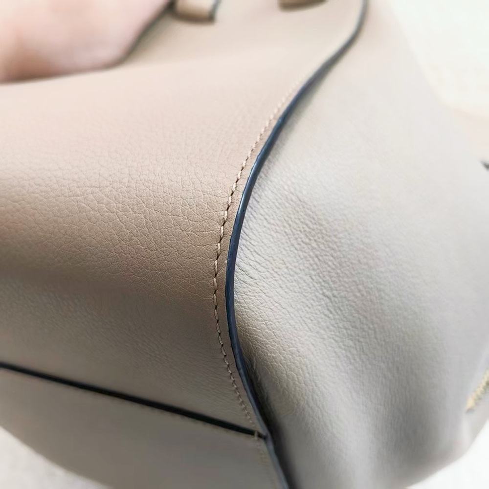 LOEWE Beige Hammock Shoulder Bag - Picture 7 of 12